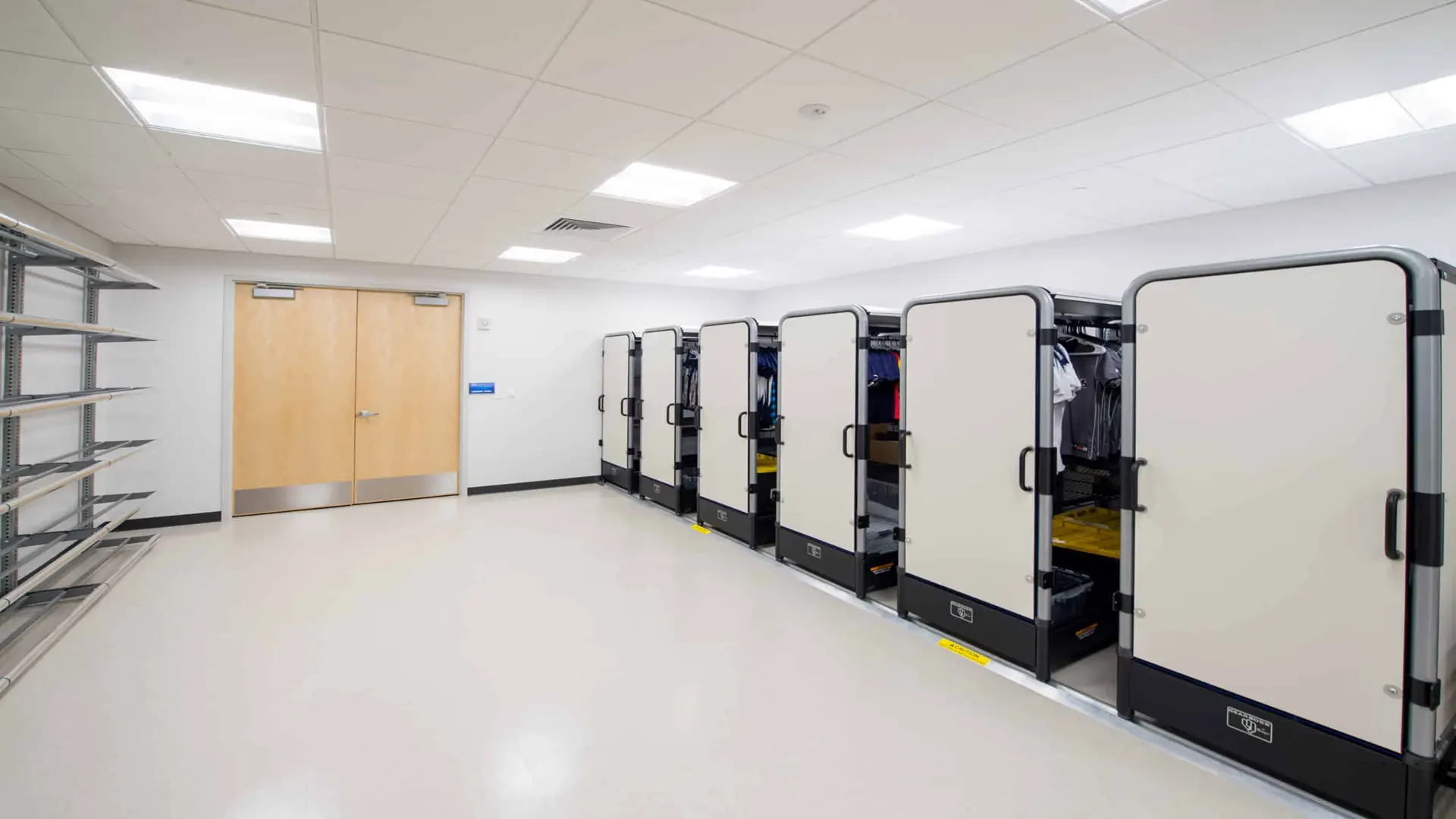Grycon: Nova Southeastern University 256 Uniform storage