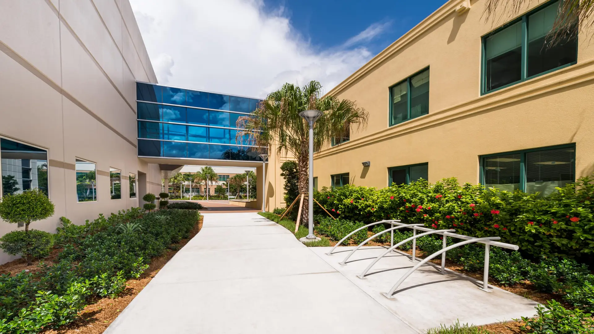 Grycon: Nova Southeastern University 258 Courtyard
