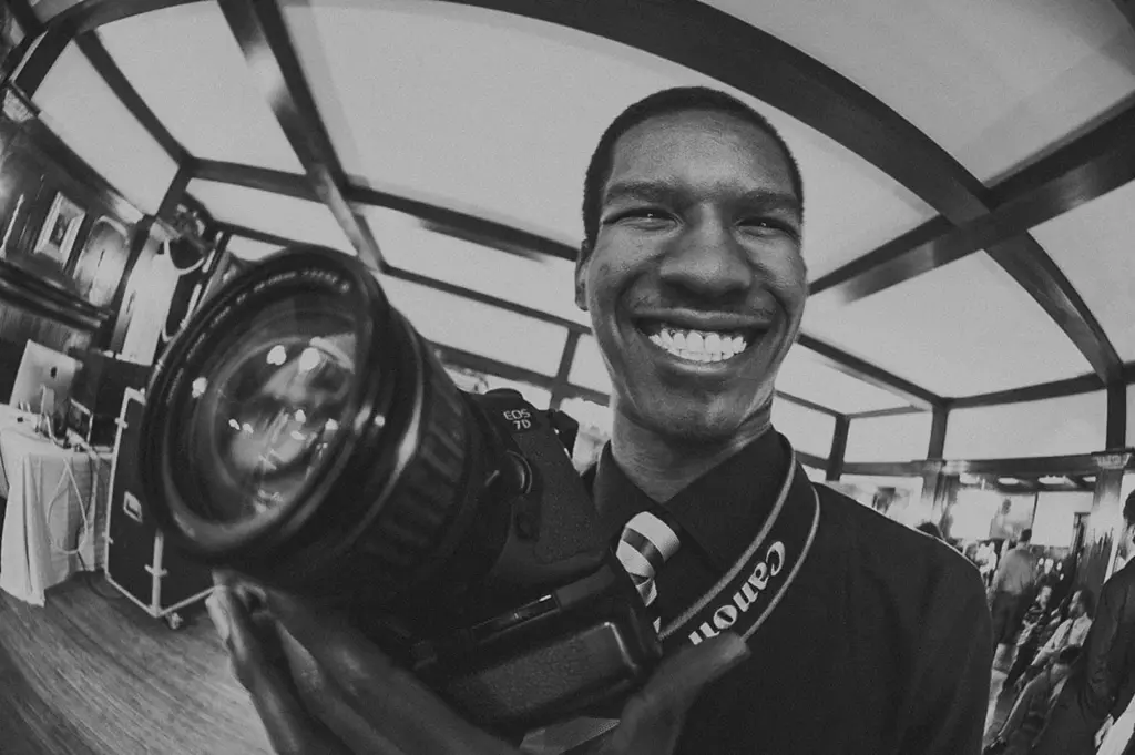 post the history behind the first photograph2