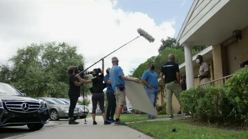 post how to use effective video storytelling formats