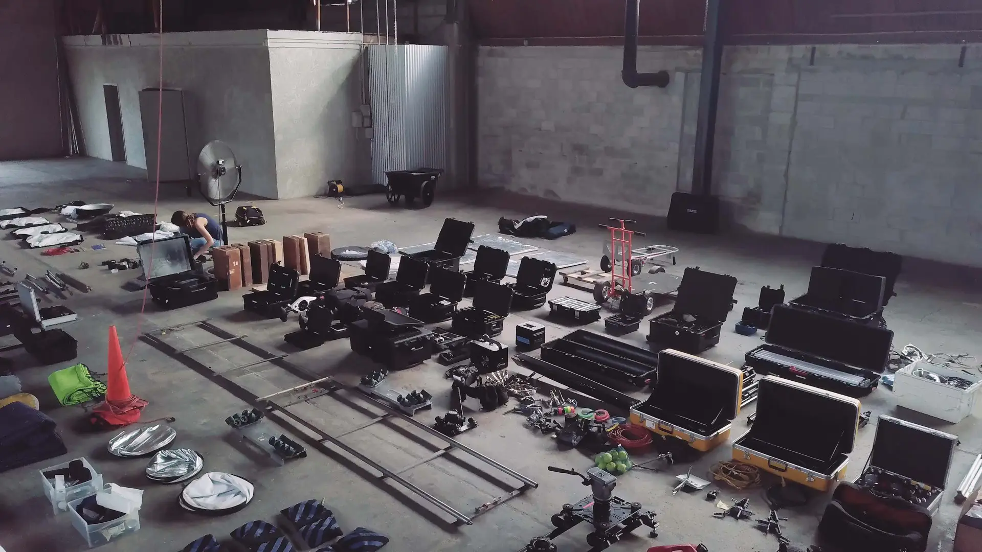 cis-post-5-tips-for-hiring-a-photography-company5 Warehouse Flat Lay Production Gear for Rent on display