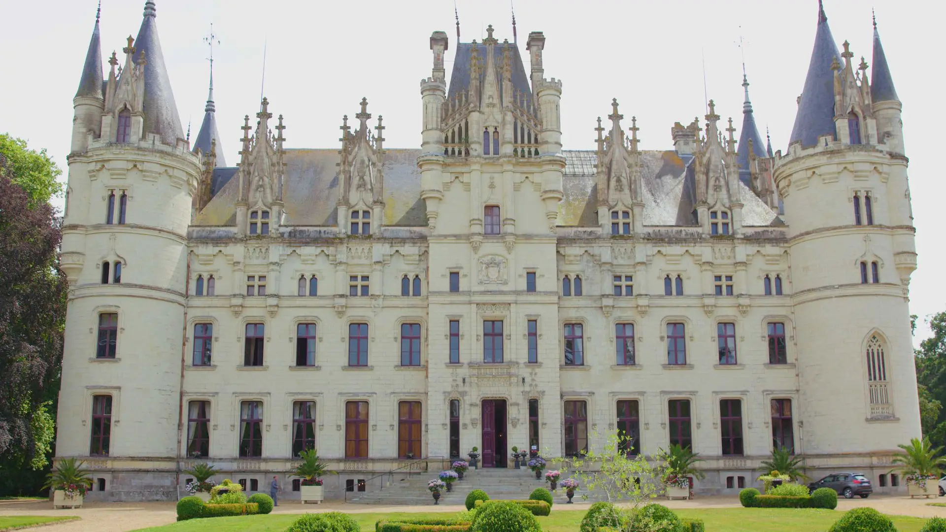 Full view of castle