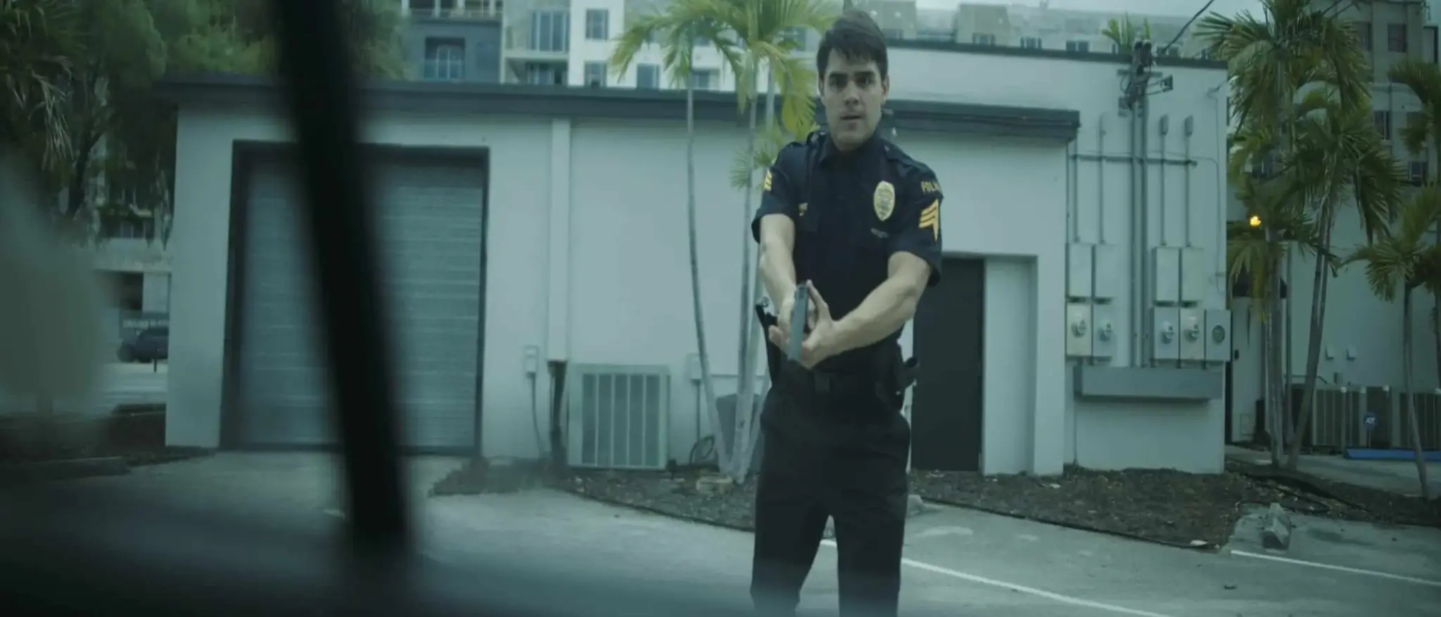 cis-page-tv-show-pitch15 Cop ready to draw gun