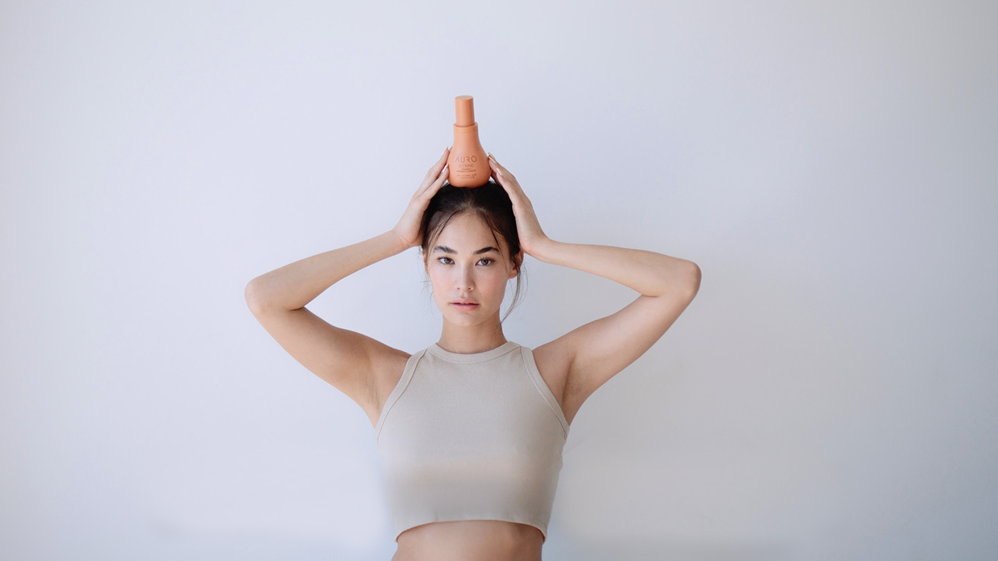 auro skincare model image 3