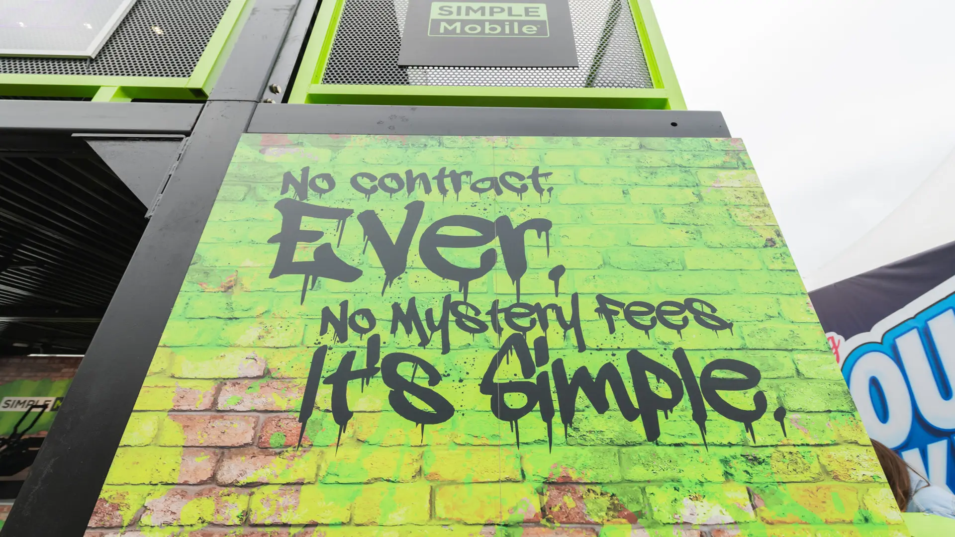 Rolling Loud 9 Simple Mobile motto Mural