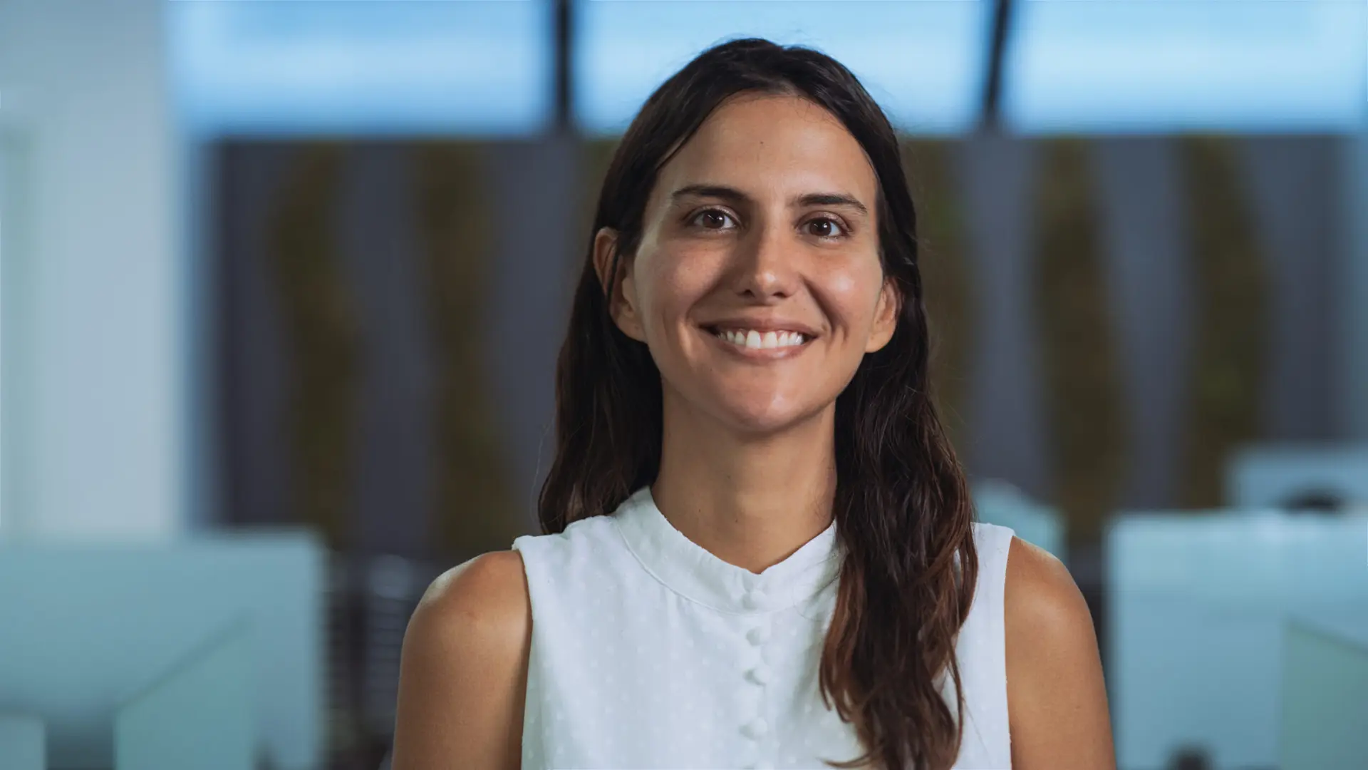 Witkin Hults and Partners 41 Wtikins + Hults Headshots Jenna CIS 1.42.1 Edit