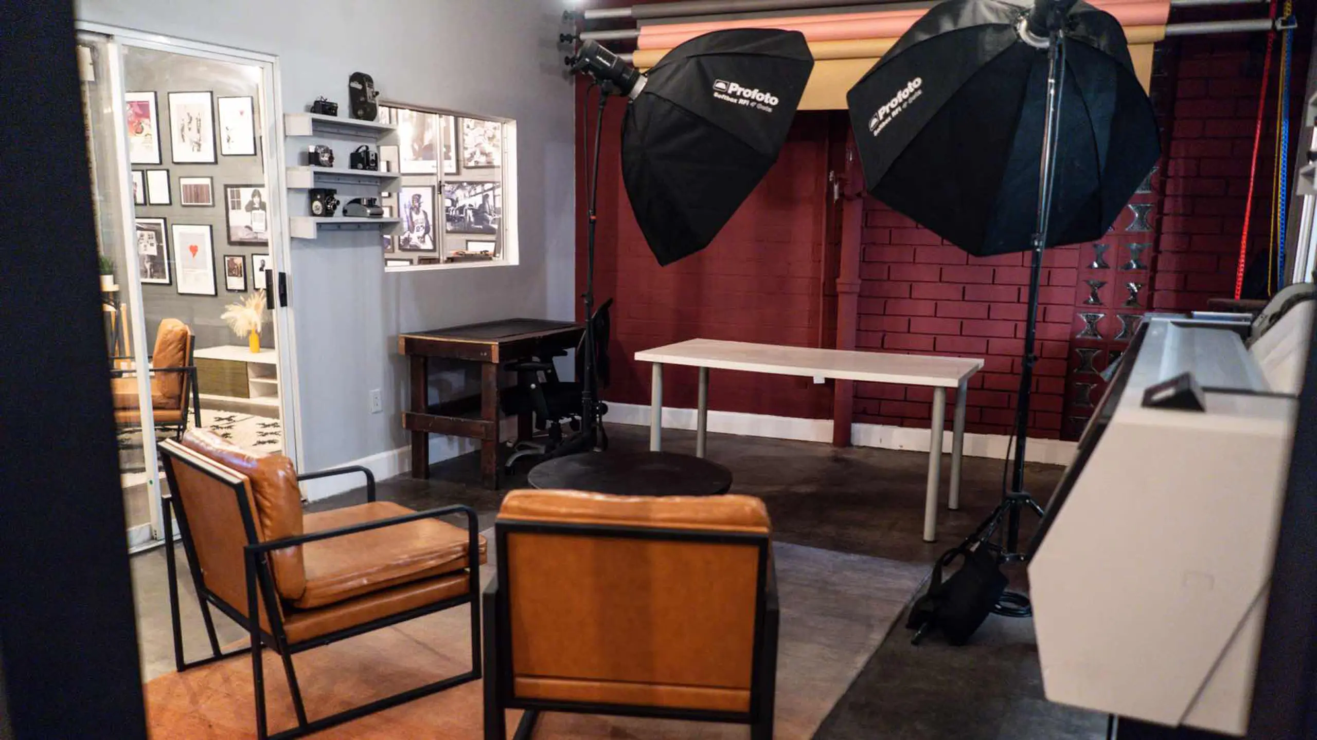 Private Photo Room Rental