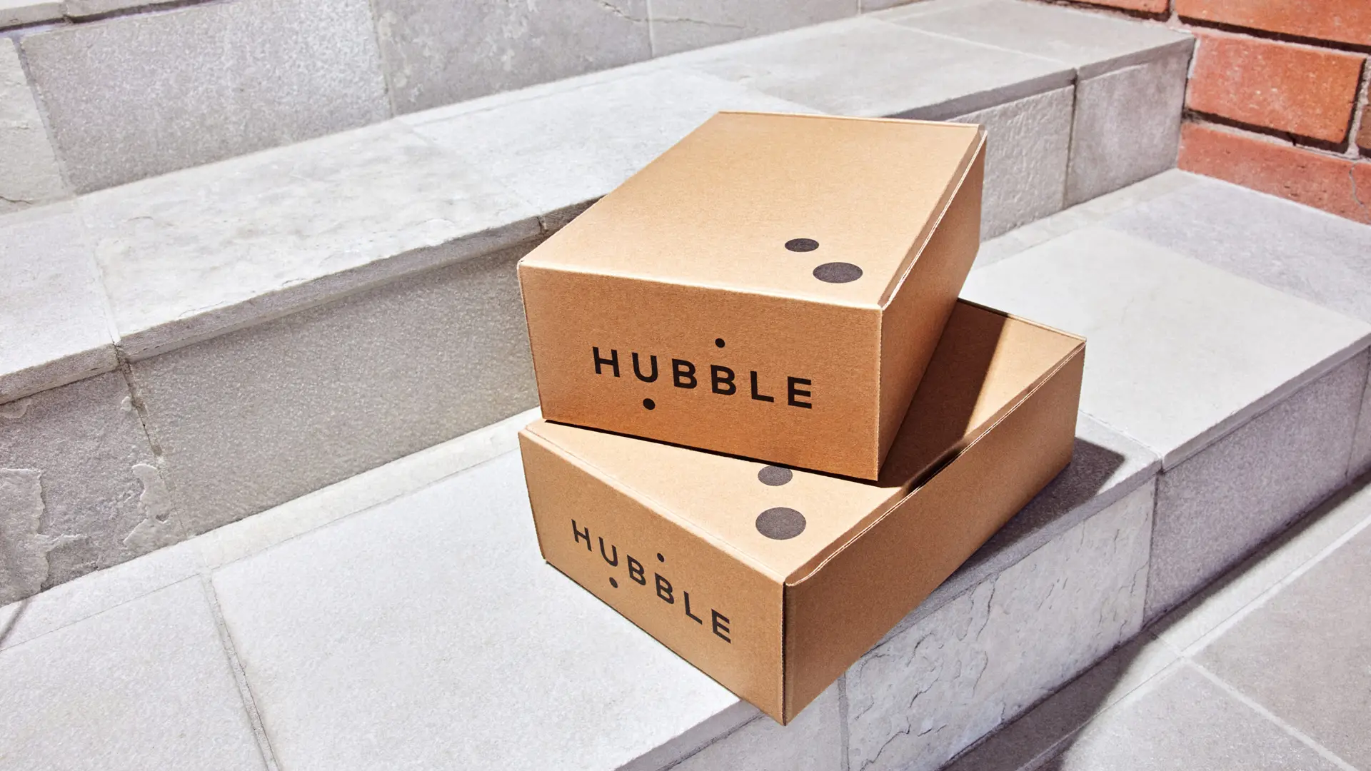 Hubble Contacts 11 Hubble Contacts shipping box