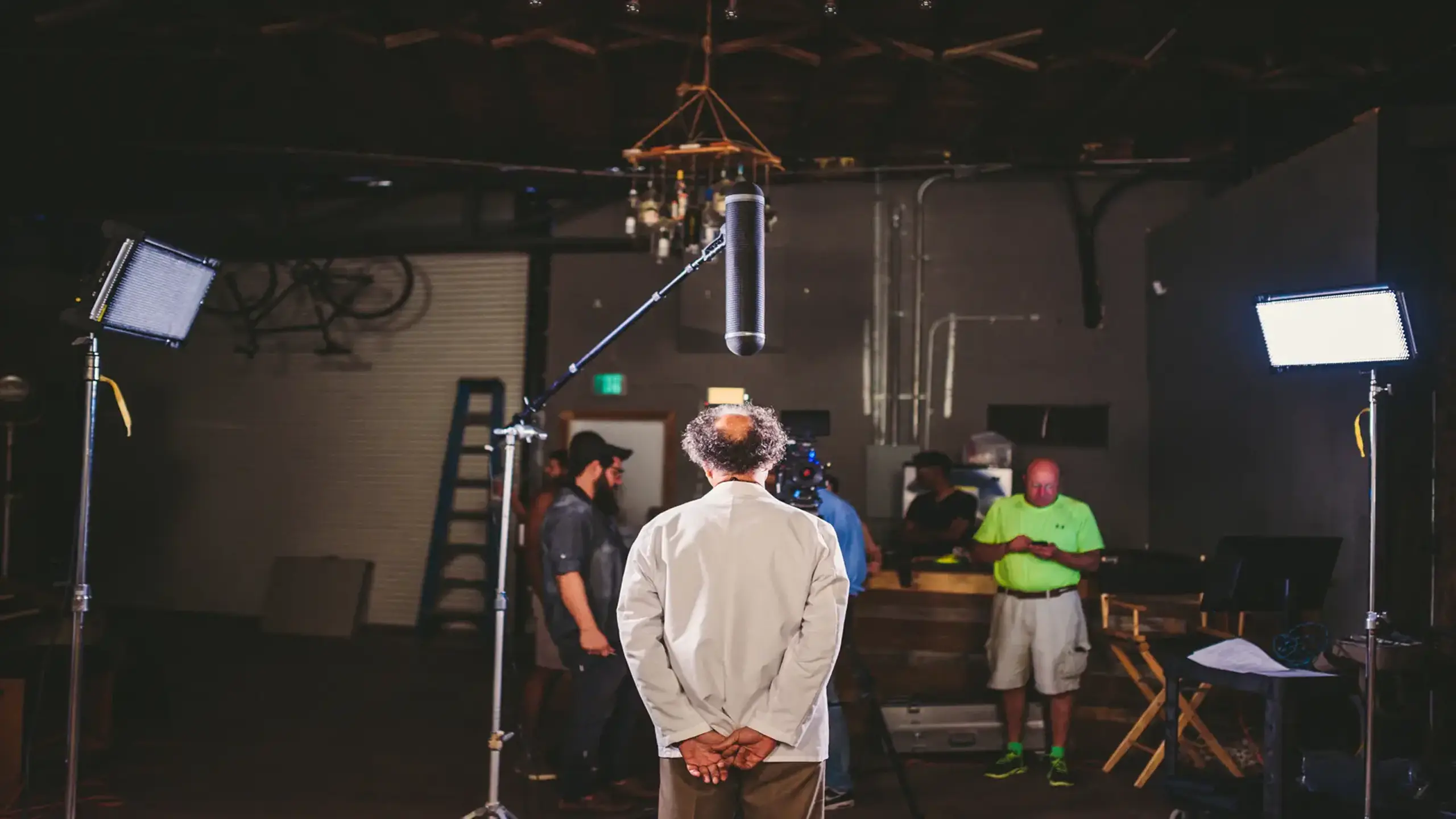 Documentary-style vs. Traditional Ads: Choosing the Right Format for Your Campaign 1 Product Line