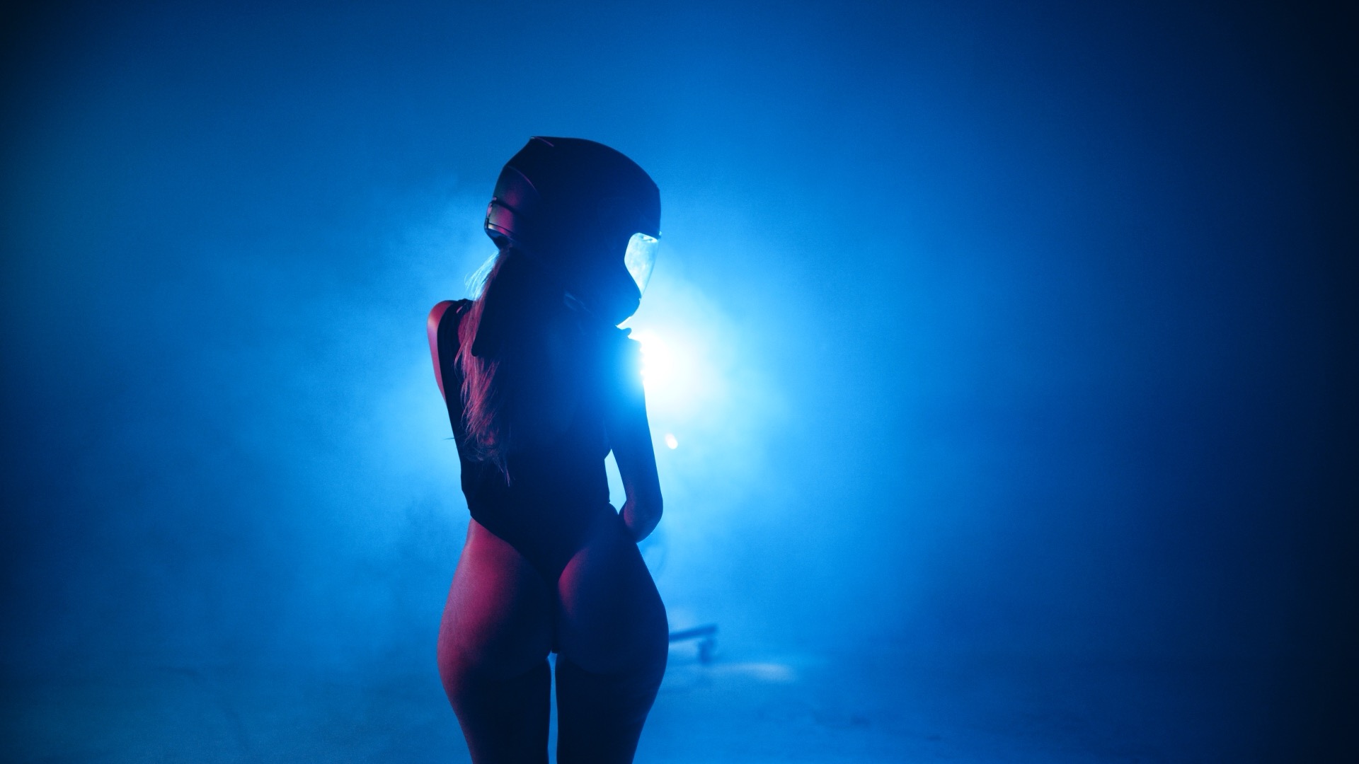 Beatriz Corbett Model Profile Video Production 13 Beatriz Corbett backlit silhouette model profile video production