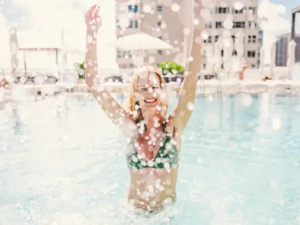 W Fort Lauderdale 22 W Fort Lauderdale Pool Splash Lifestyle