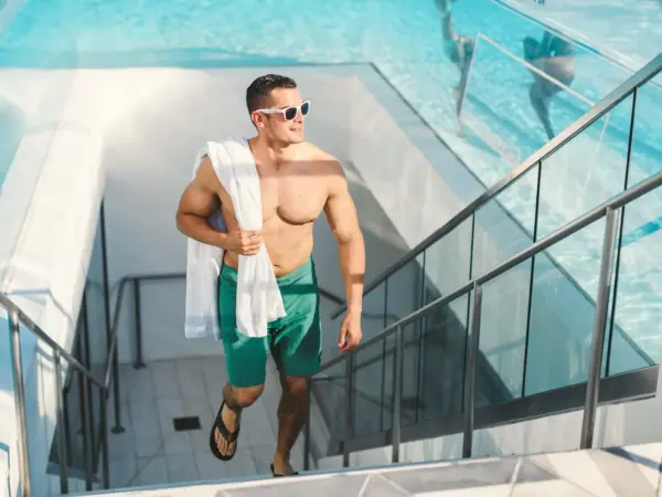 W Fort Lauderdale 23 W Fort Lauderdale Pool Stairs Lifestyle