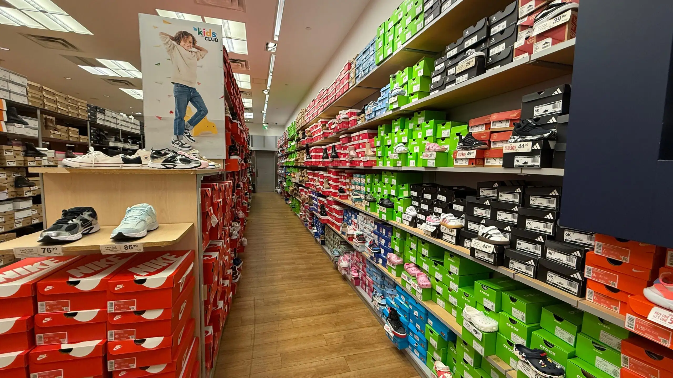 Rack Room Shoes 5 Rack Room Shoes maryland-626-24 storefront photographed by C&I Studios