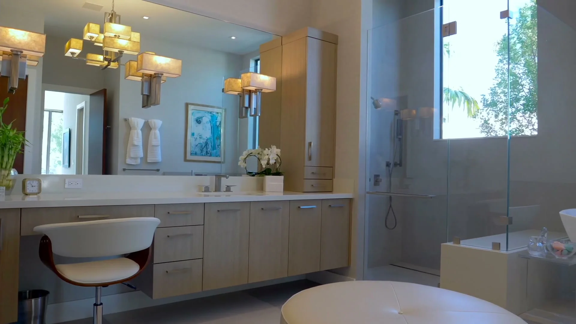 Susan Rindley 17 Susan Rindley luxury real estate master bath interior