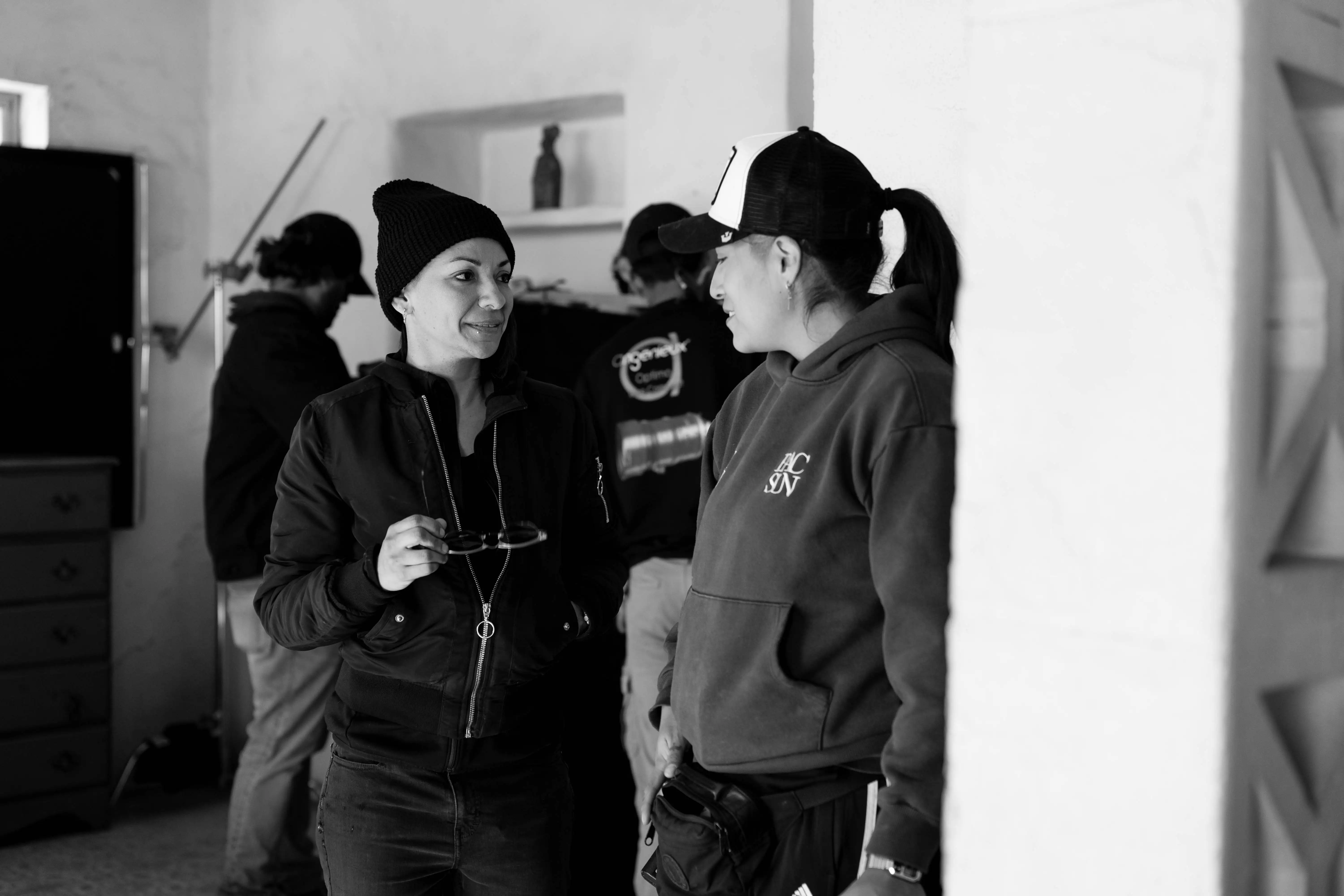 Do Video Production Companies Travel for On-Location Shoots? 4 Traveling production crew coordinating on set during a location shoot