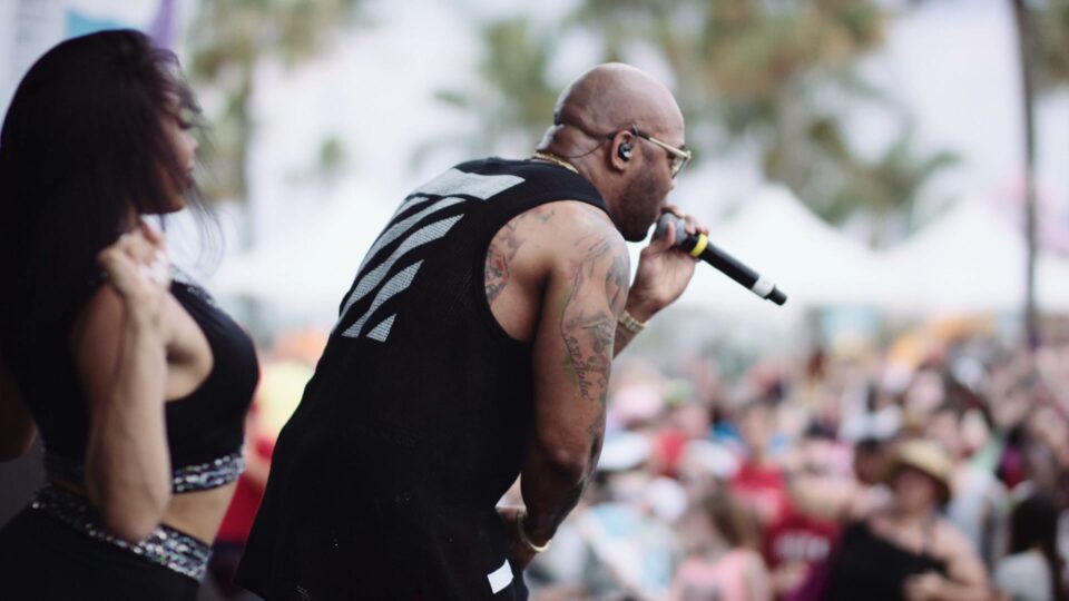 Flo Rida 9 Concert video production flo rida facing crowd by C and I Studios