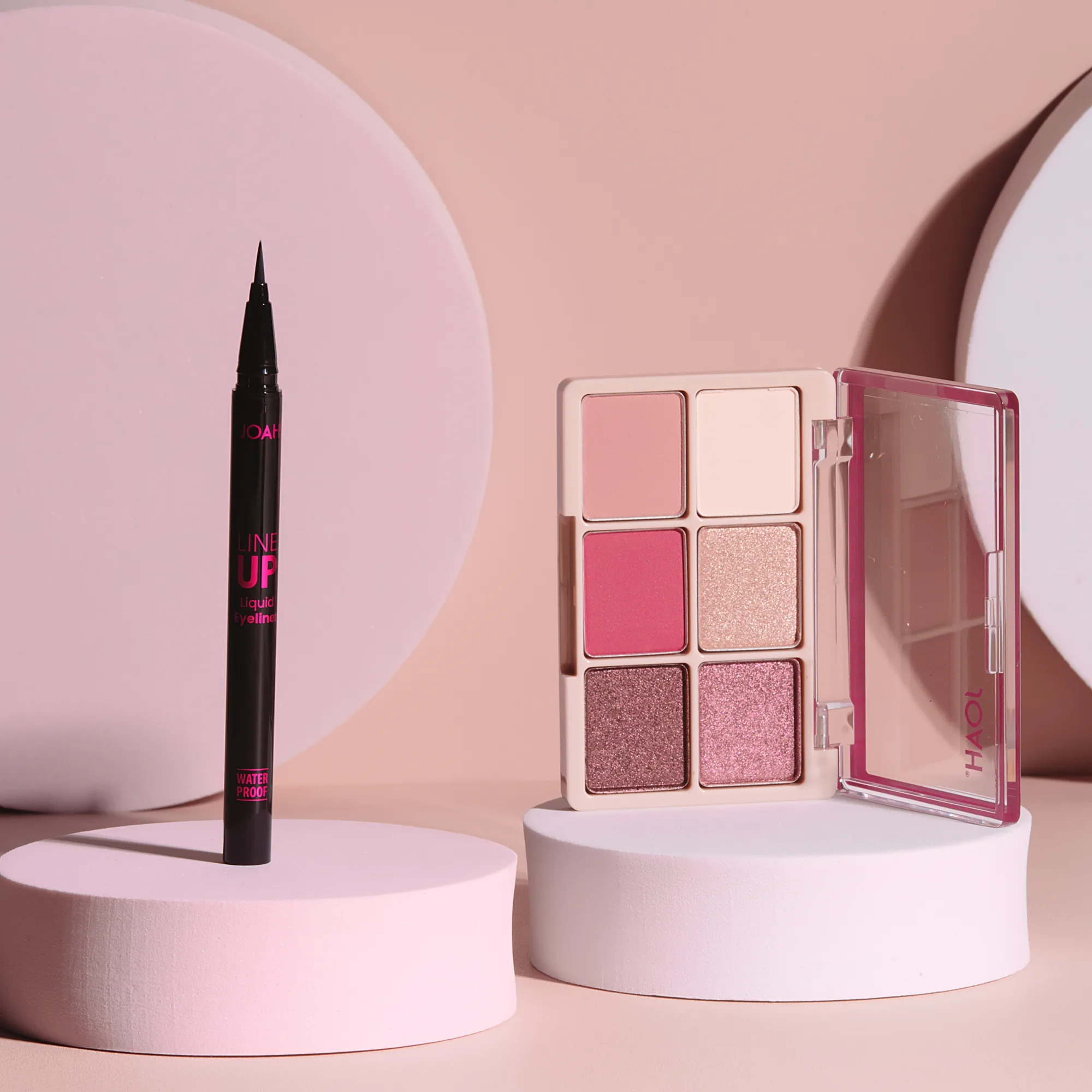 KISS 19 JOAH Beauty campaign photography produced by C&I Studios for KISS