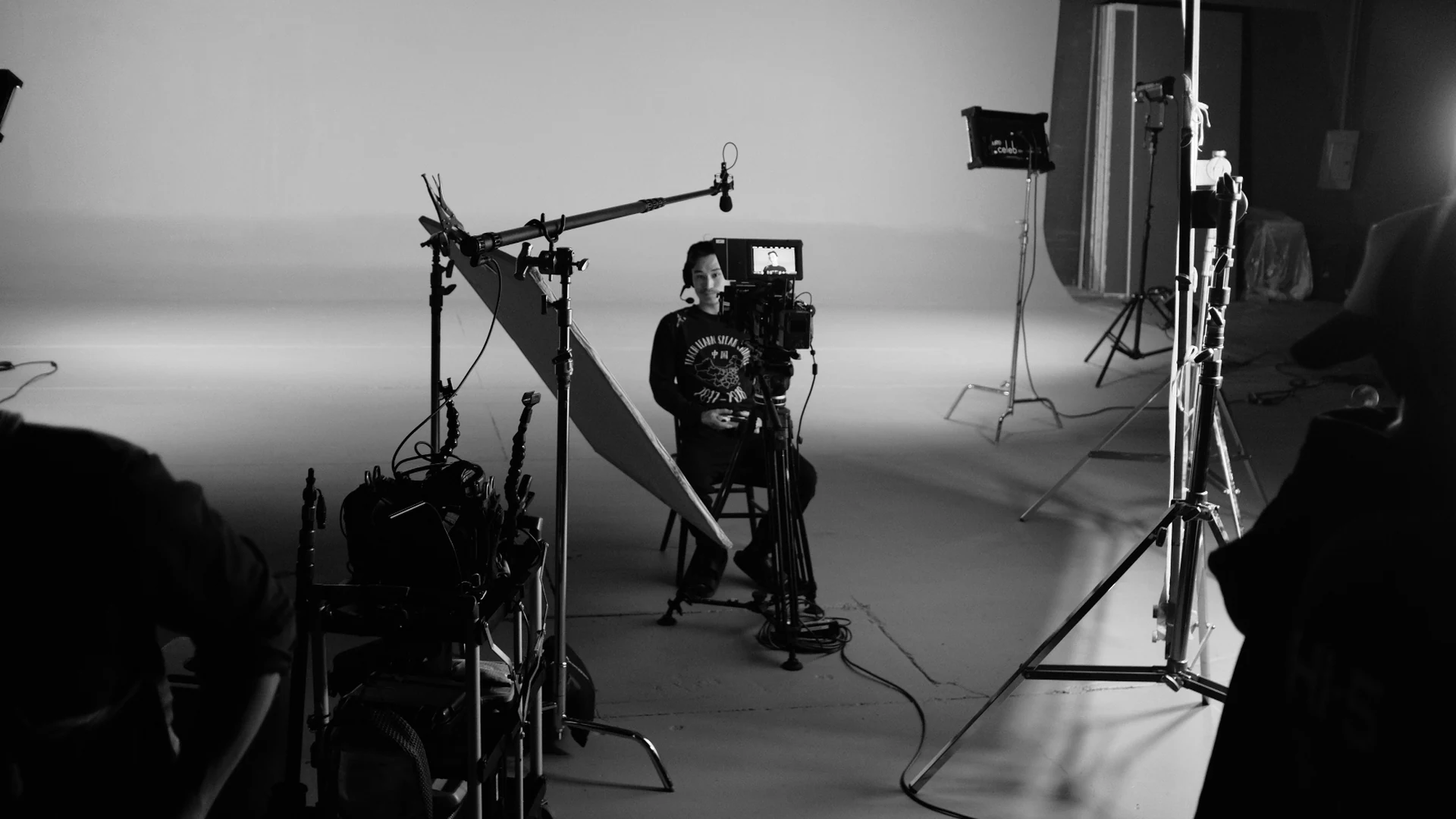 Thundr 3 C&I Studios crew and camera on the Thundr commercial set